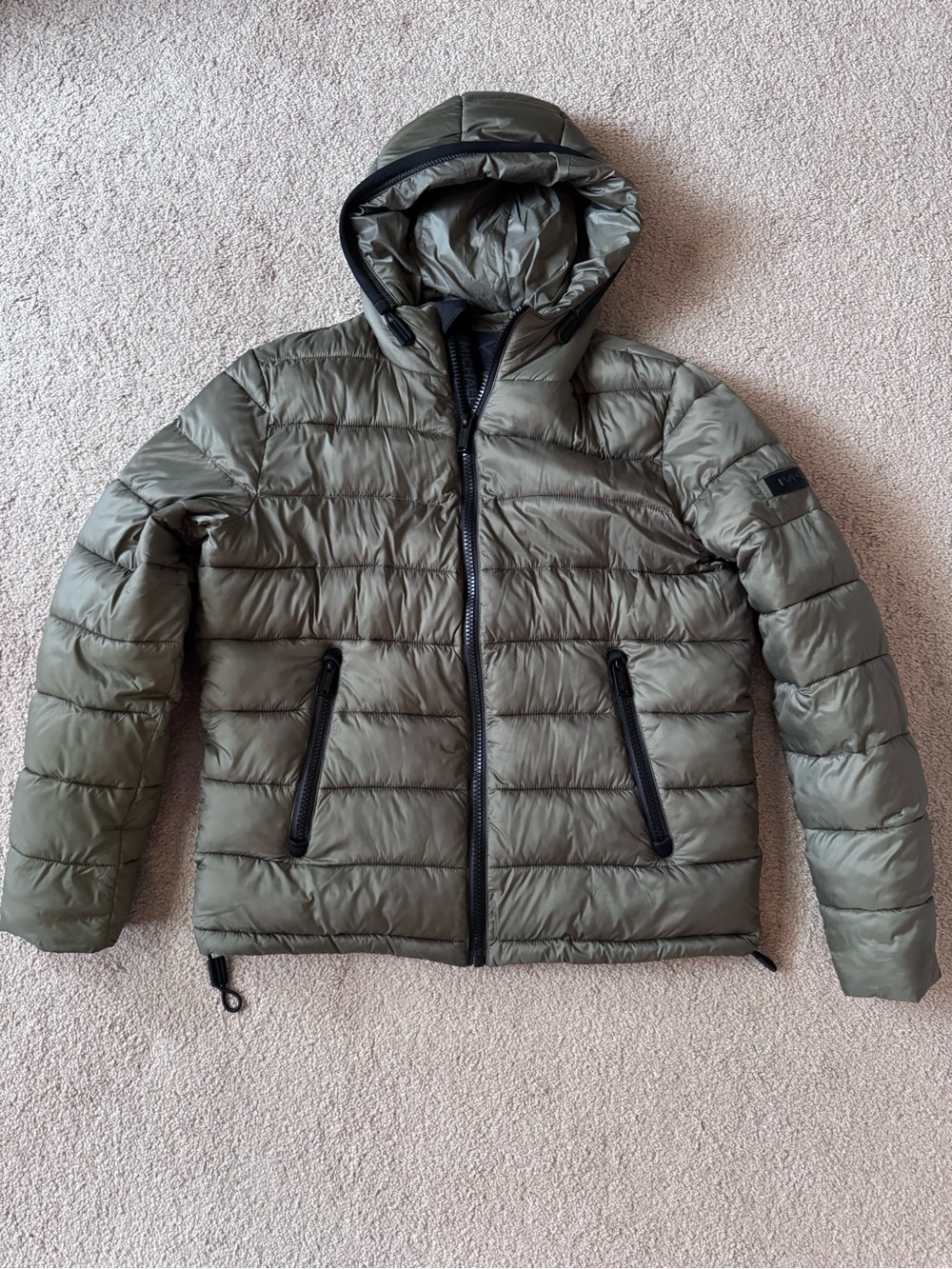 Michael Kors Men’s Olive Green Hooded Quilted Puffer Jacket size Small